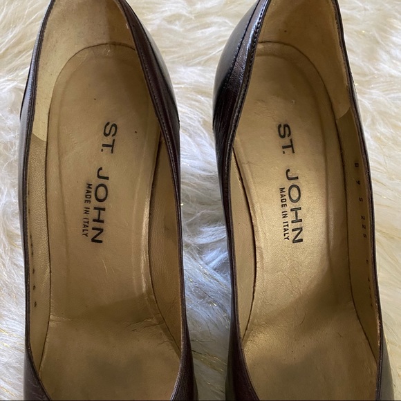 St. John Brown Patent Leather Kitten Heels Size 9 - Picture 3 of 10